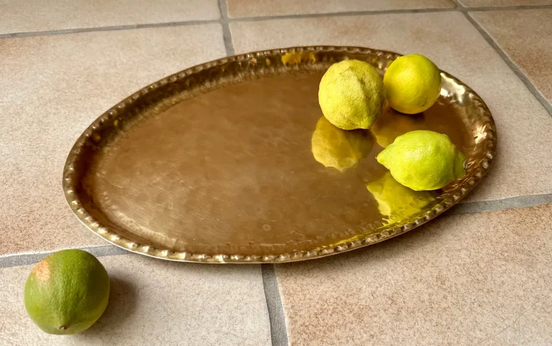 Pamono Antique Art Nouveau Handcrafted Brass Tray from Metallwarenfabrik Union Quedlinburg Muq, Germany 1920s> Trays