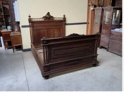 Pamono Antique Art Nouveau Walnut Bed, 1890s> Beds & Bedroom Sets
