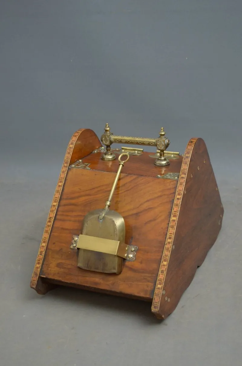 Pamono Antique Arts and Crafts Coal Scuttle> Garden Accessories