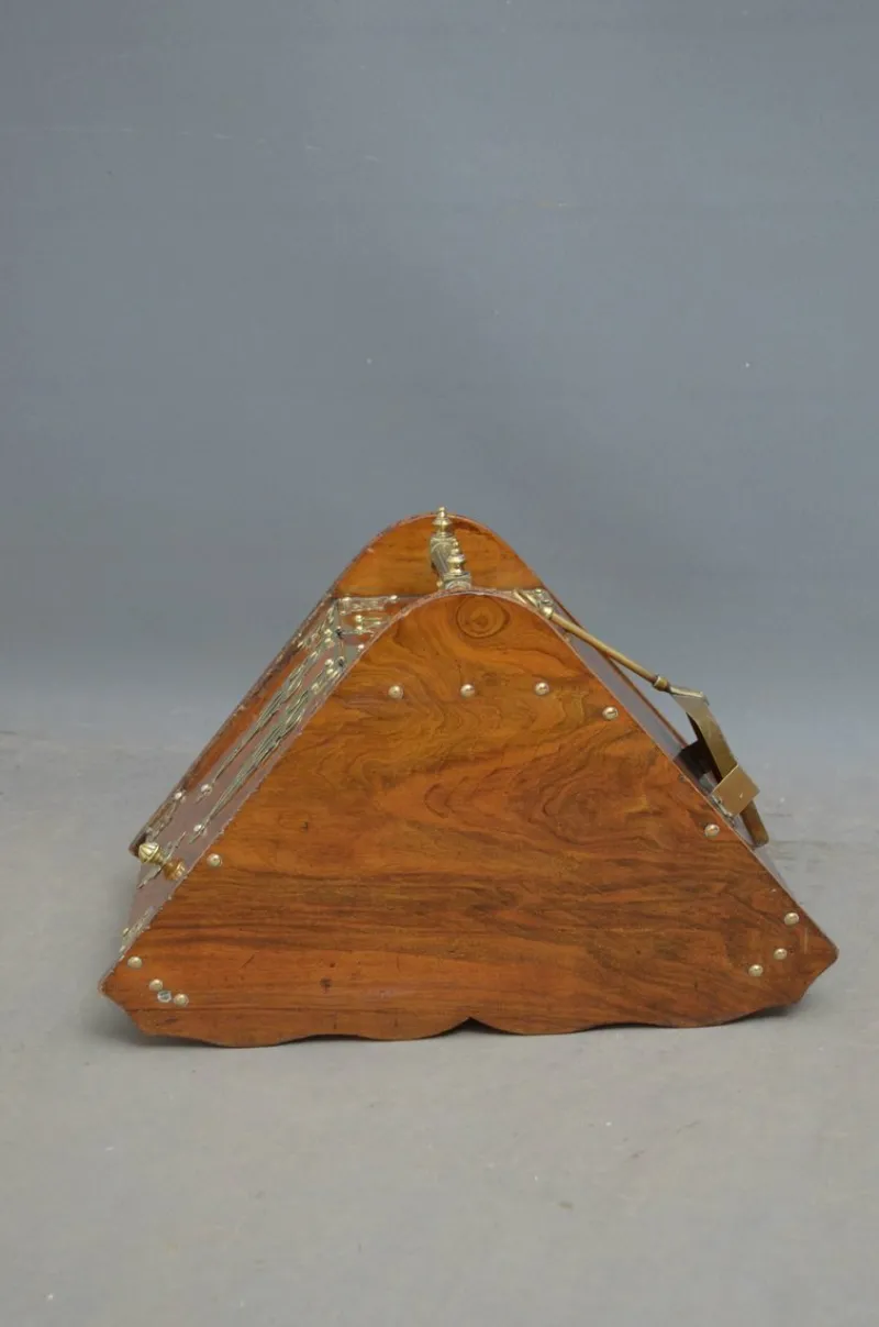 Pamono Antique Arts and Crafts Coal Scuttle> Garden Accessories