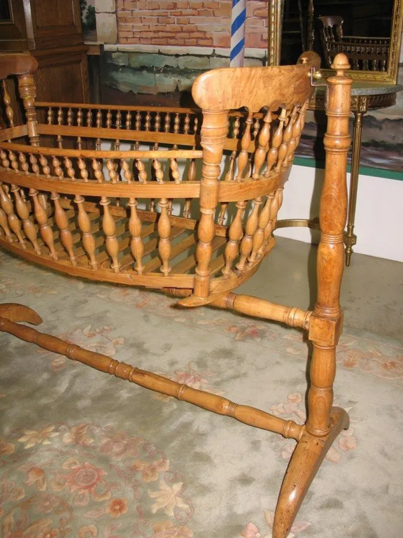Pamono Antique Ash Baby Crib> Children's Chairs