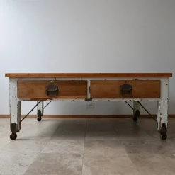 Pamono Antique Bakers Prep Table in Wood><noscript><img width=