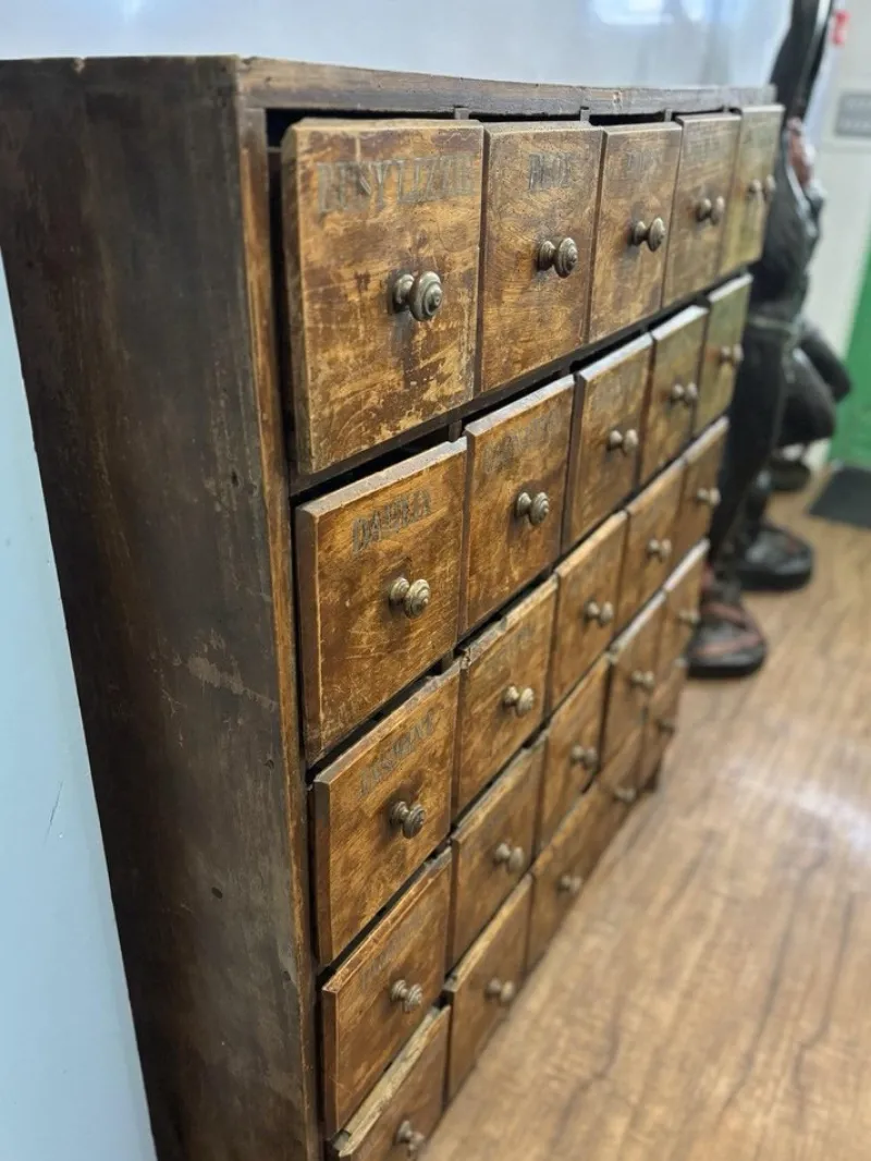 Pamono Antique Bank of Shop 25 Drawers> Dressers, Commodes & Chests