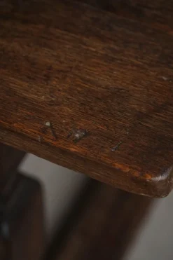 Hot Pamono Antique Baroque Accent Table in Oak, 1890s