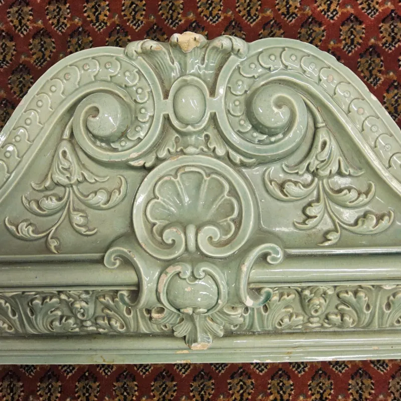 Pamono Antique Baroque Classicist Crown Glazed White-Fired Earthenware Tiled Fireplace Mantel> Fireplaces And Mantels