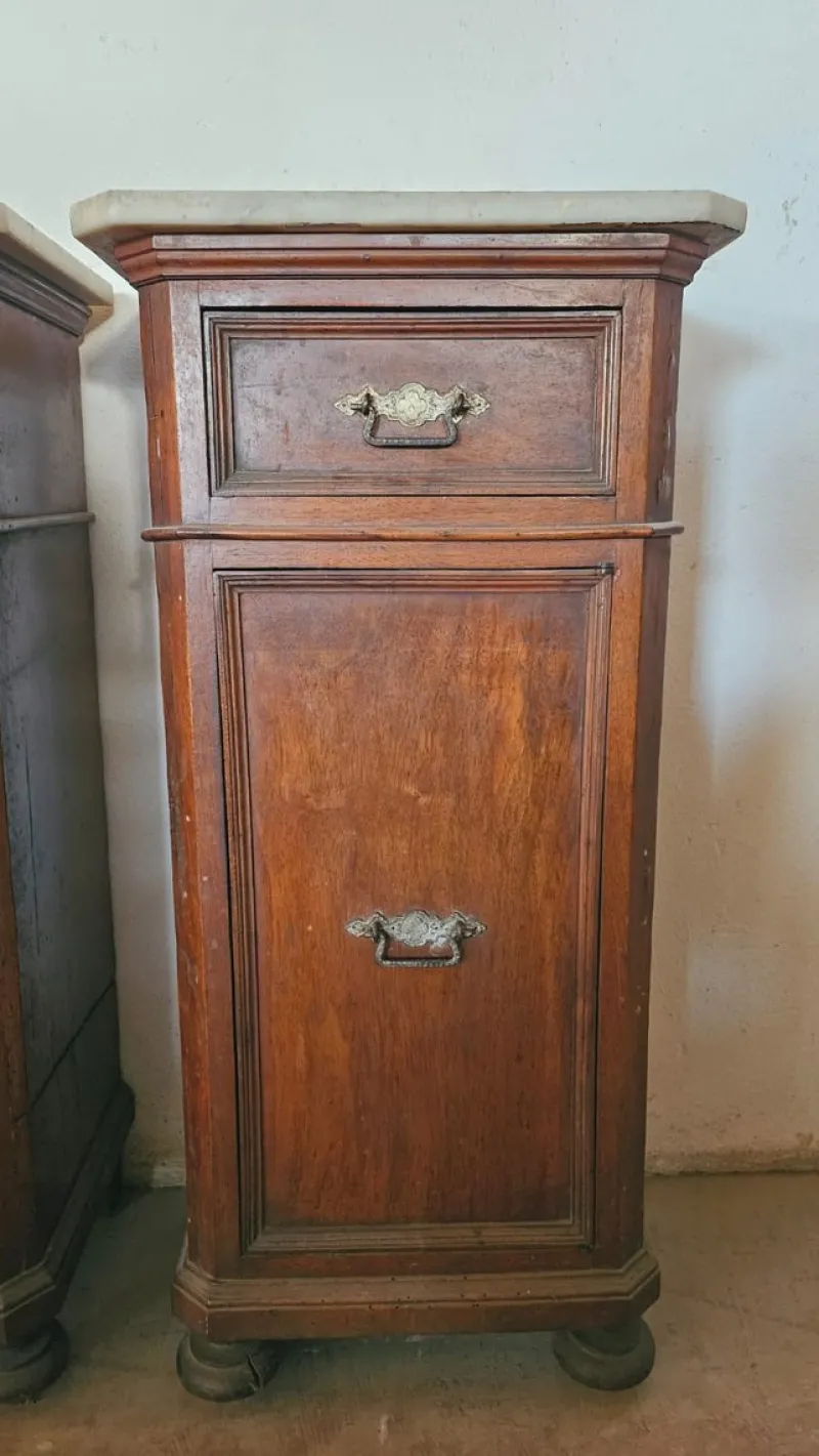 Pamono Antique Bedside Tables, 1890s, Set of 2> Nightstands