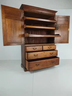 Clearance Pamono Antique Berners Street Linen Press Cabinet in Light Oak from Howard & Son's, 1800s