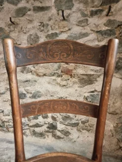 Hot Pamono Antique Bistro Chairs with Pressed Wood Seat and Bentwood Backrest by Michael Thonet for Thonet, Early 1900s, Set of 2