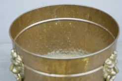 Pamono Antique Brass with Lion Heads Flowerpot><noscript><img width=