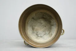 Pamono Antique Brass with Lion Heads Flowerpot><noscript><img width=