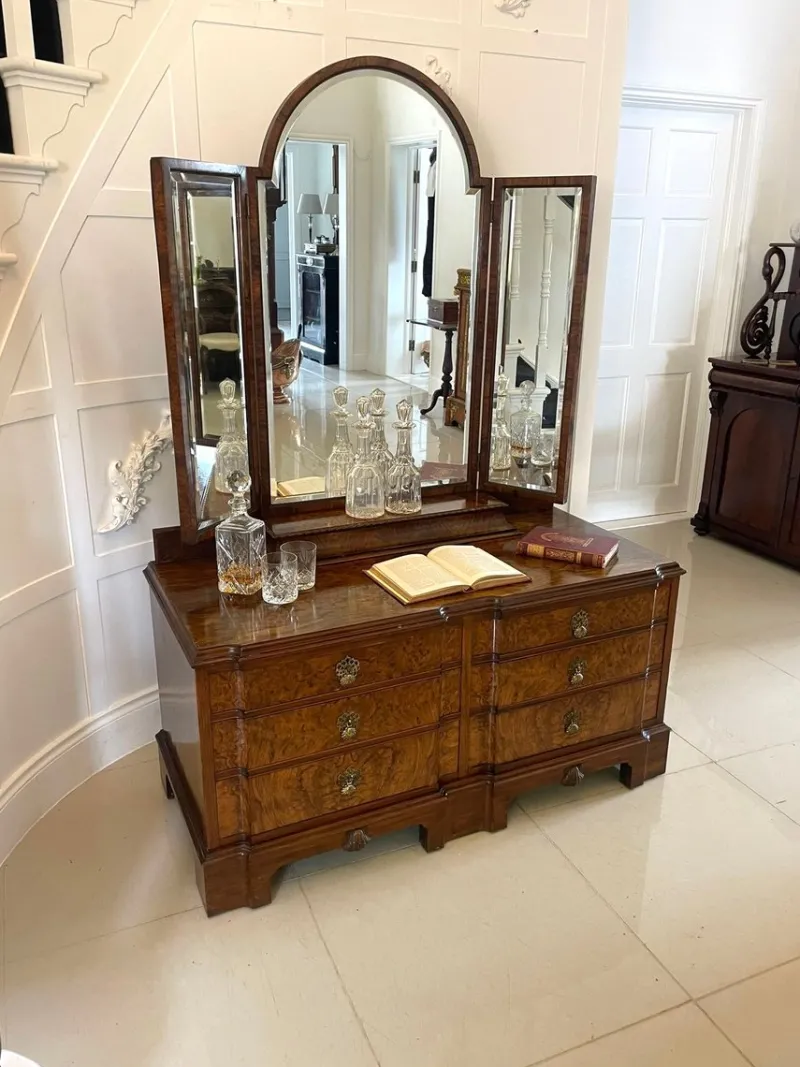 Pamono Antique Burr Walnut Dressing Table, 1920> Dressing Tables