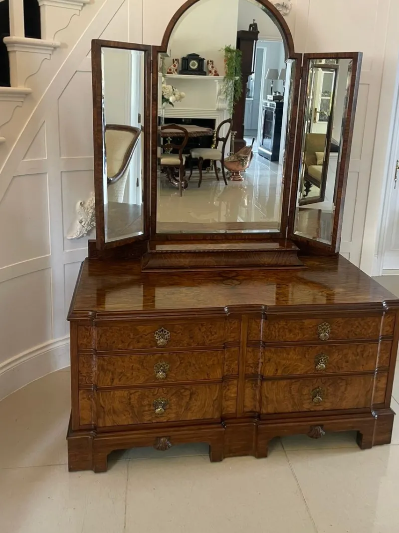 Pamono Antique Burr Walnut Dressing Table, 1920> Dressing Tables