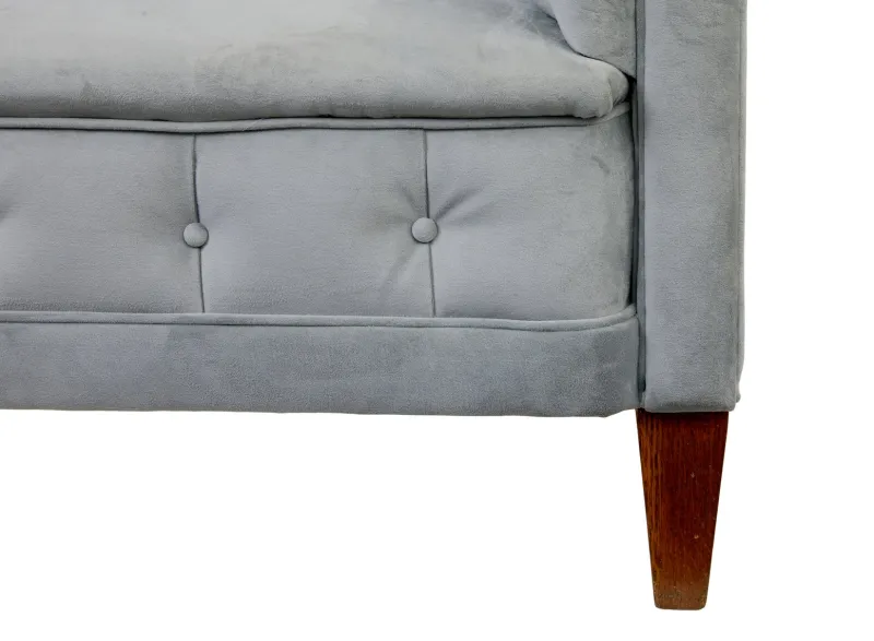 Pamono Antique Buttonback Sofa and Chairs, 1900, Set of 3> Living Room Sets