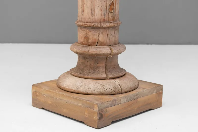 Pamono Antique Carved Column, 1900s> Pedestals And Columns