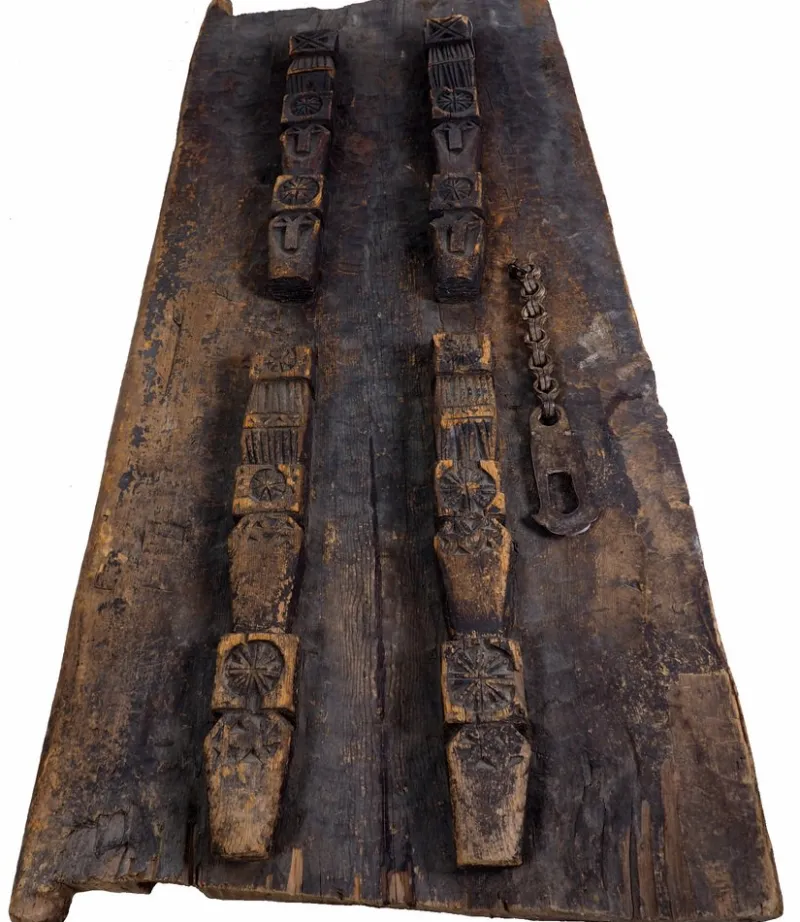Discount Pamono Antique Carved Wooden Door, Nuristan, Afghanistan