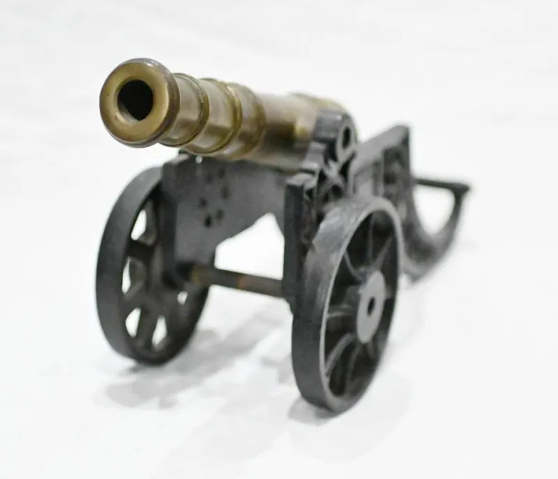Best Pamono Antique Cast Iron Cannons with Gunmetal Barrels 1920, Set of 2