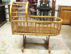 New Pamono Antique Cherry Crib