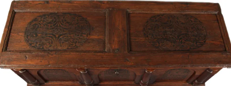 Online Pamono Antique Chest in Fir, 1680