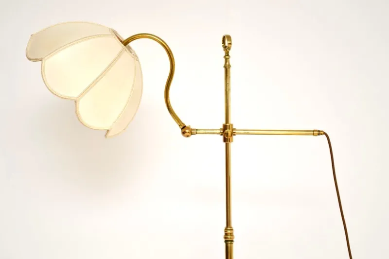 Outlet Pamono Antique Chinoiserie Lacquered Floor Lamp Table, 1900s