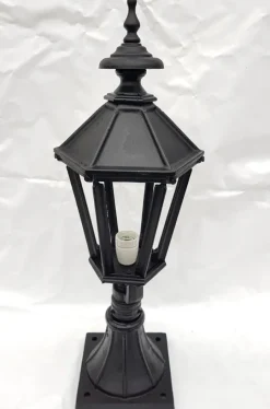 Pamono Antique Classic Victorian Cast Iron Pillar Lamp Lantern on Base Outdoor Lamp> Garden Lighting
