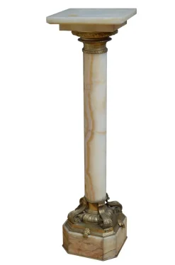 Pamono Antique Column in Marble, 1870><noscript><img width=