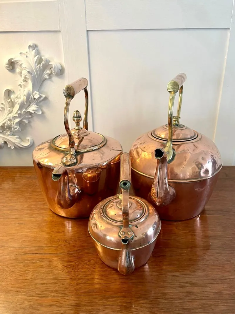 Pamono Antique Copper Kettle Collection, Set of 3> Coffee & Tea Service