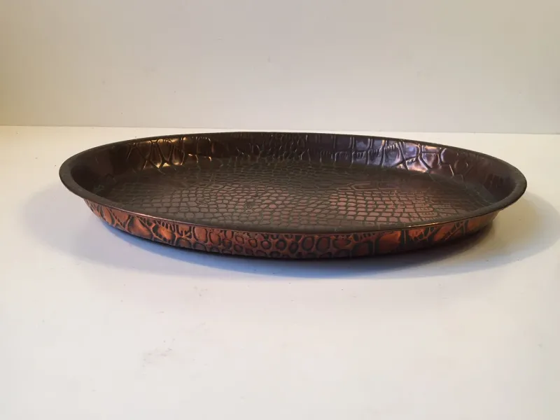 Pamono Antique Copper Tray by Joseph Sankey, 1910s> Trays