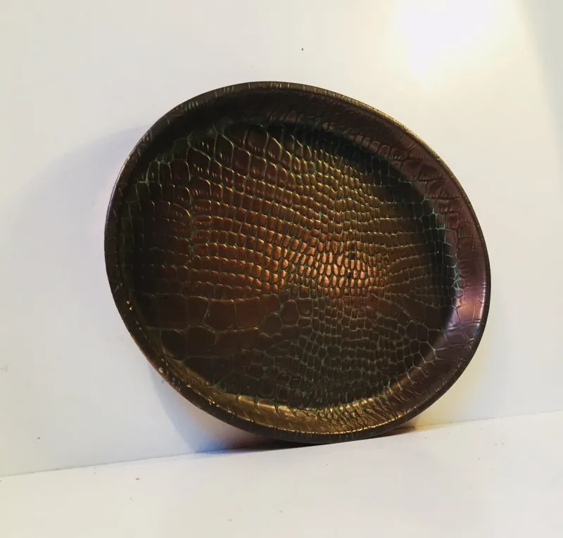 Pamono Antique Copper Tray by Joseph Sankey, 1910s> Trays