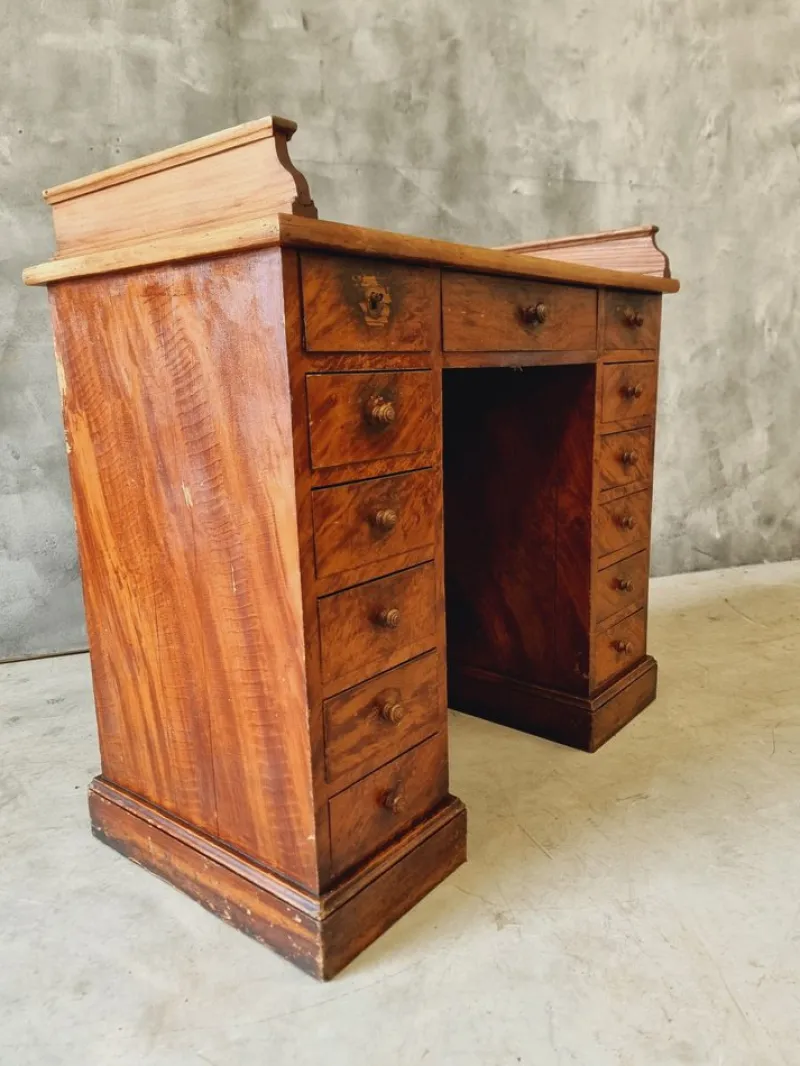 Pamono Antique Counter Shop in Elm, 1890s> Worktables & Workbenches