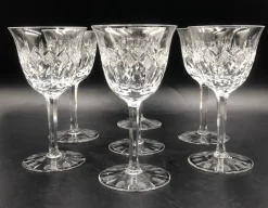 Pamono Antique Cut Lead Crystal Wine Glasses, 1890s, Set of 7> Glassware