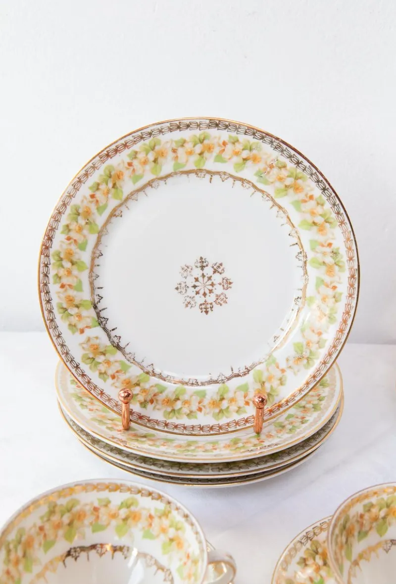 Pamono Antique Czech Tea and Dessert Set, 1890s, Set of 46> Coffee & Tea Service