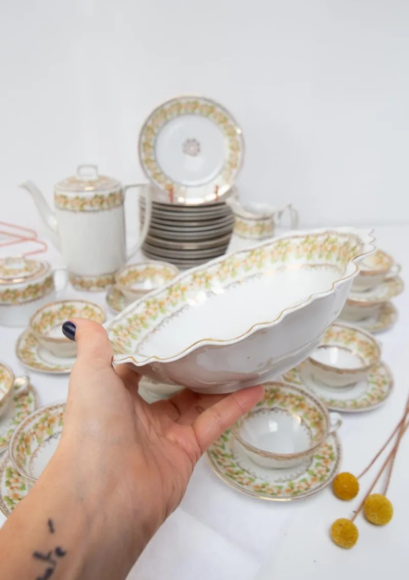 Pamono Antique Czech Tea and Dessert Set, 1890s, Set of 46> Coffee & Tea Service