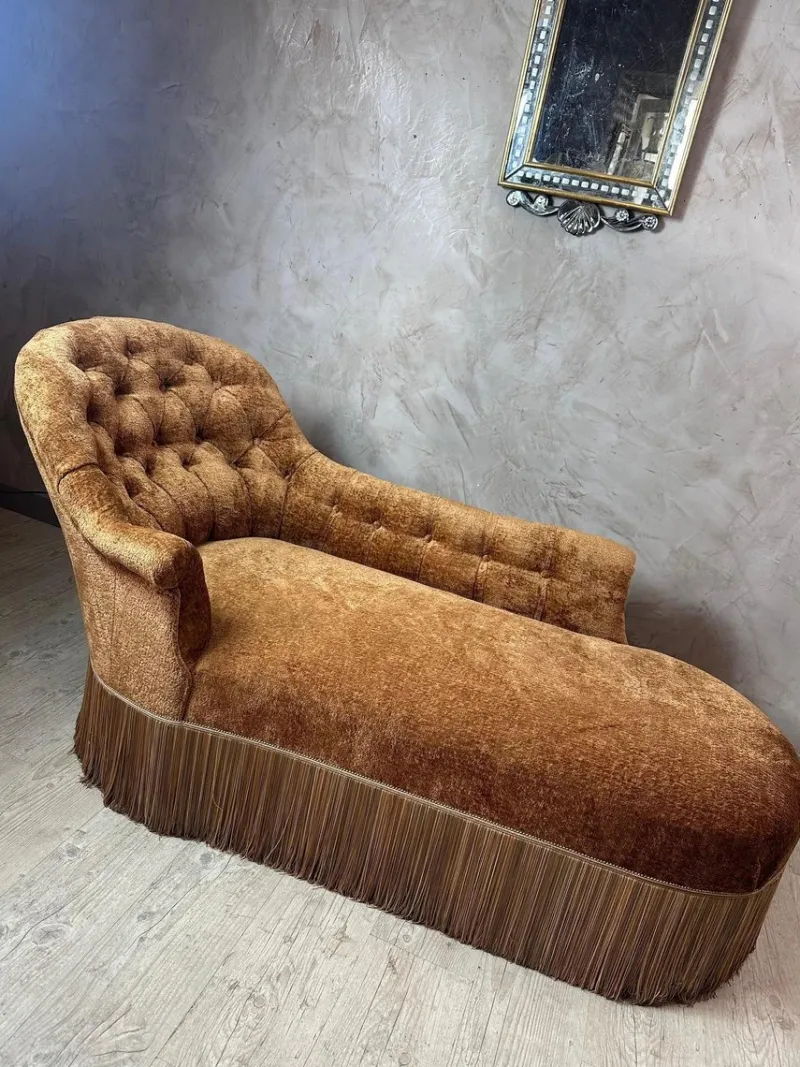 Pamono Antique Daybed, 1890> Daybeds & Chaises Lounges