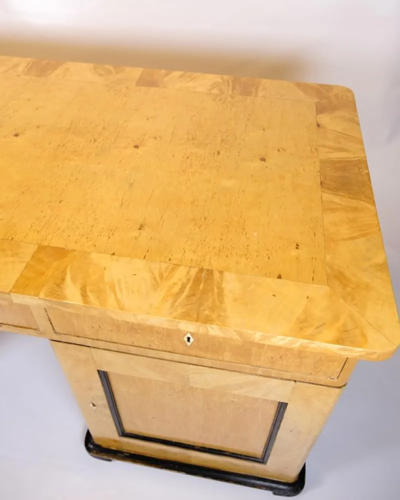 Hot Pamono Antique Desk in Birch and Intarsia, 1840s