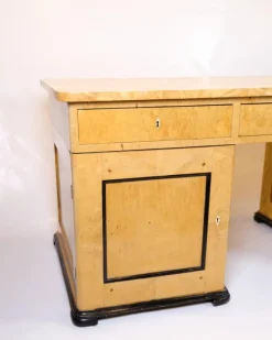 Hot Pamono Antique Desk in Birch and Intarsia, 1840s