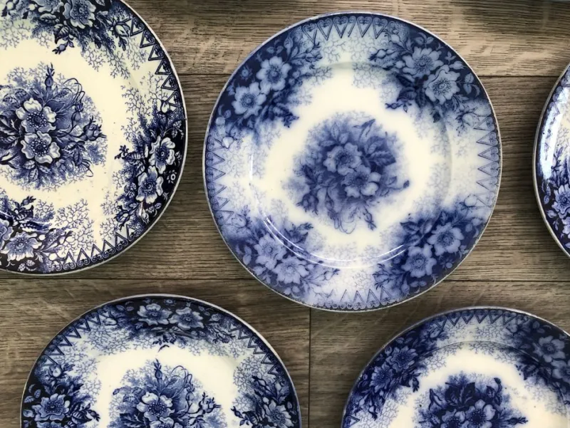 Pamono Antique Dishes, 1800s, Set of 21> Dinner Plates & Bowls