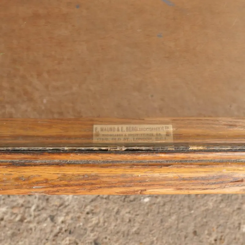 Pamono Antique Display Counter in Oak> Cabinets & Wardrobes
