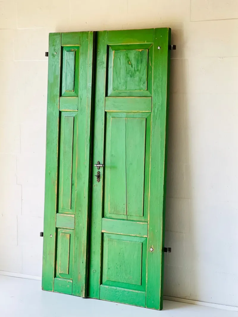 Pamono Antique Doors in Green, Set of 2> Room Dividers & Screens