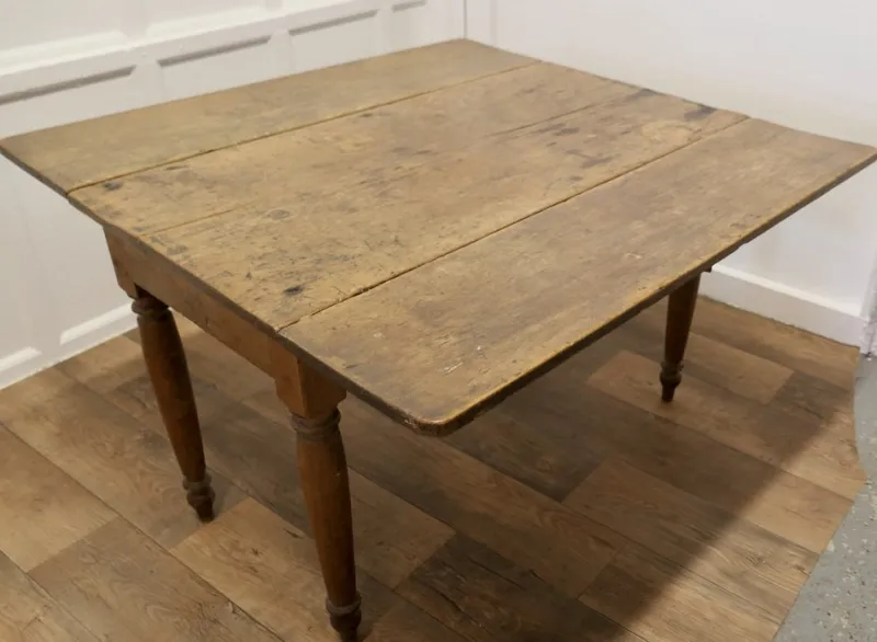 Pamono Antique Drop Leaf Cottage Dining Table in Pine> Dining Tables & Sets