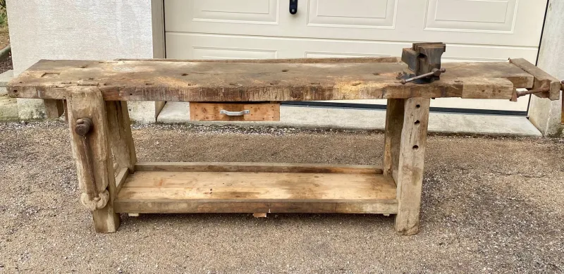Pamono Antique Early 20th Century Carpenters Workbench in Beech, 1940s> Worktables & Workbenches