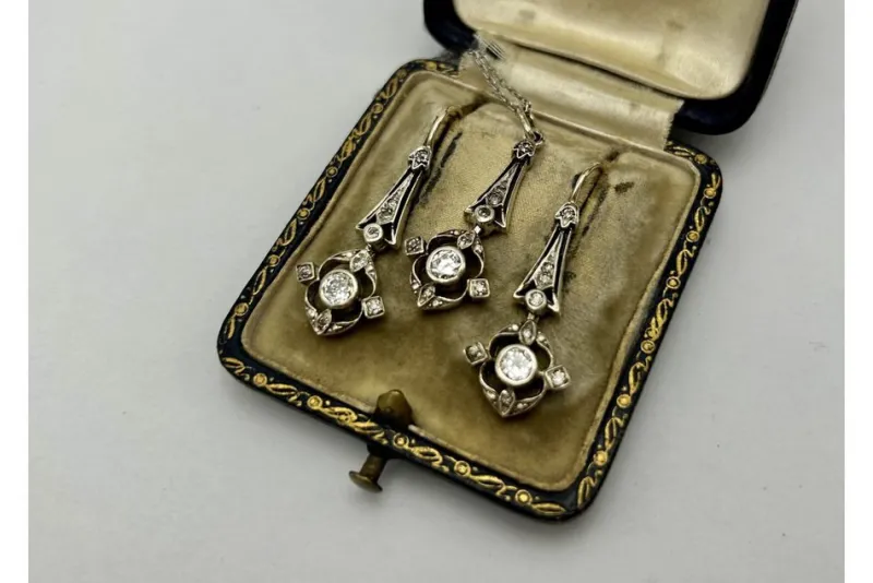New Pamono Antique Earrings and Pendant with Diamonds, Austria, 1900s, Set of 3