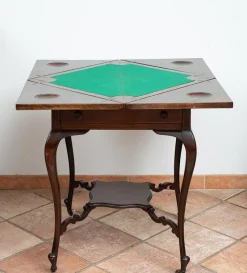 Pamono Antique Edwardian Handkerchief Game Table in Mahogany with Maple Inlay, England, 19th Century><noscript><img width=