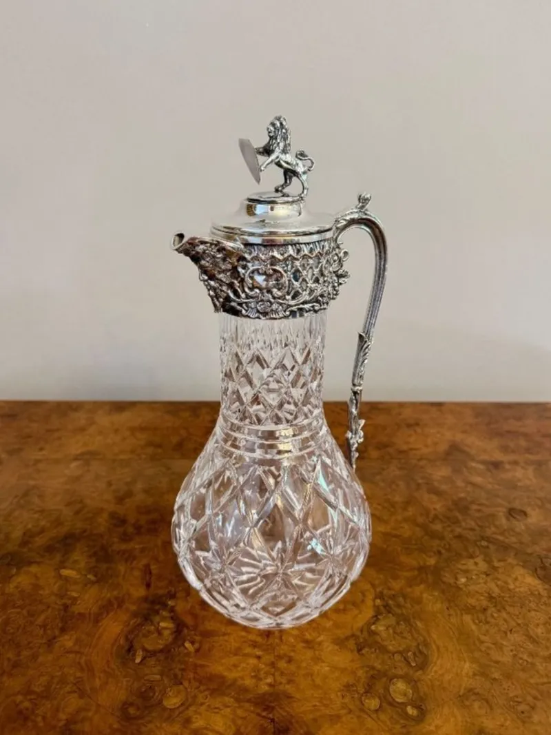 Pamono Antique Edwardian Silver Plated Claret Jugs, 1900, Set of 2> Glassware