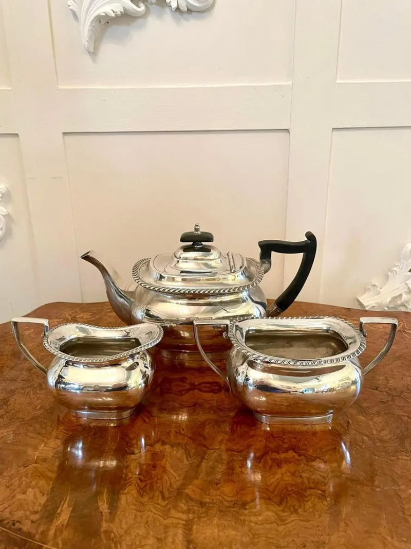Pamono Antique Edwardian Silver-Plated Tea Set from Walker & Hall, Set of 3> Coffee & Tea Service