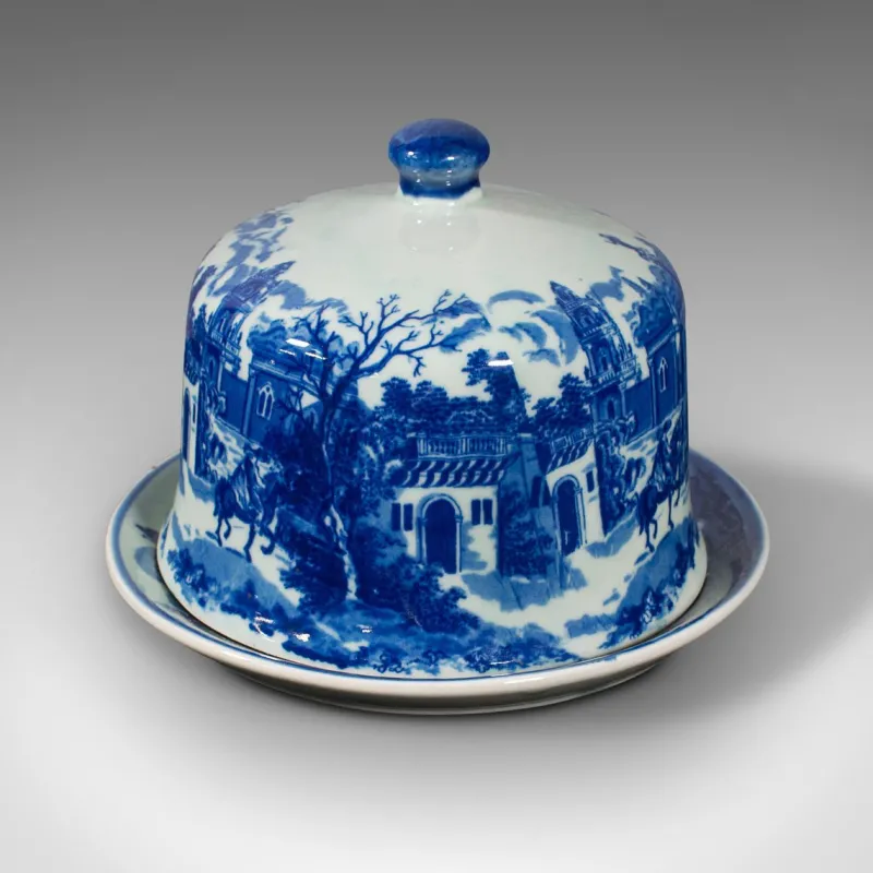New Pamono Antique English Ceramic Cheese Keeper or Butter Dome, 1900