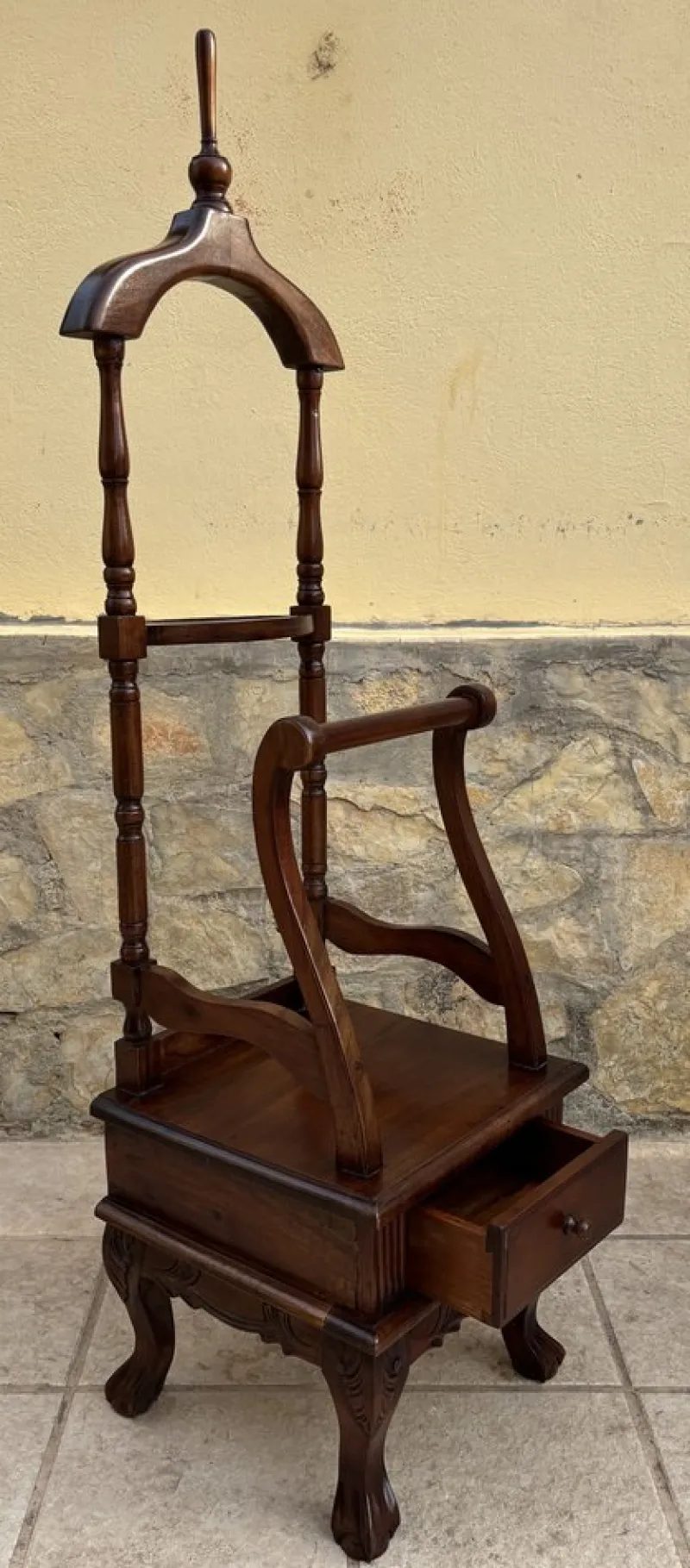Outlet Pamono Antique English Chippendale Hardwood Valet Stand with One Drawer, 1890s