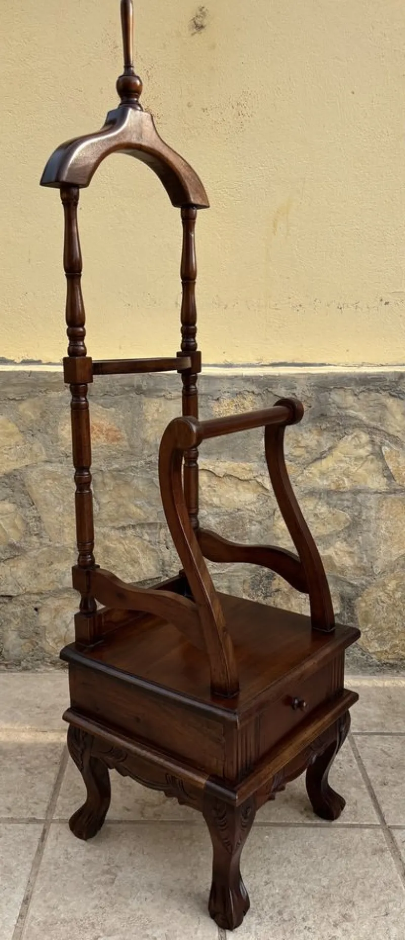 Outlet Pamono Antique English Chippendale Hardwood Valet Stand with One Drawer, 1890s