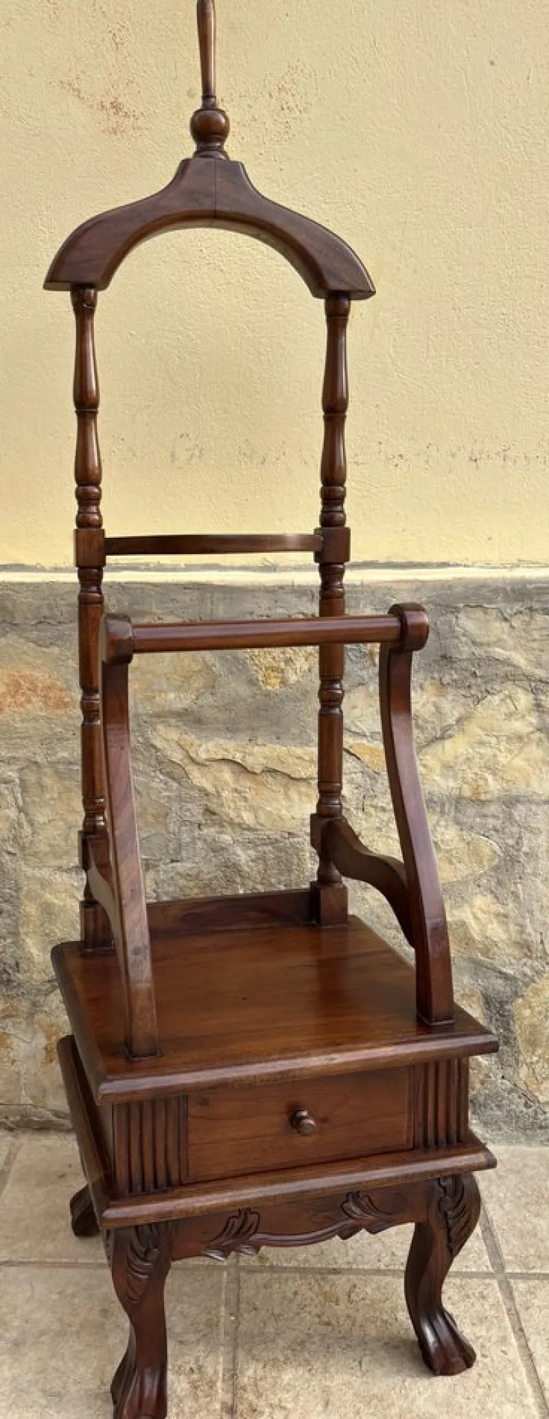 Outlet Pamono Antique English Chippendale Hardwood Valet Stand with One Drawer, 1890s