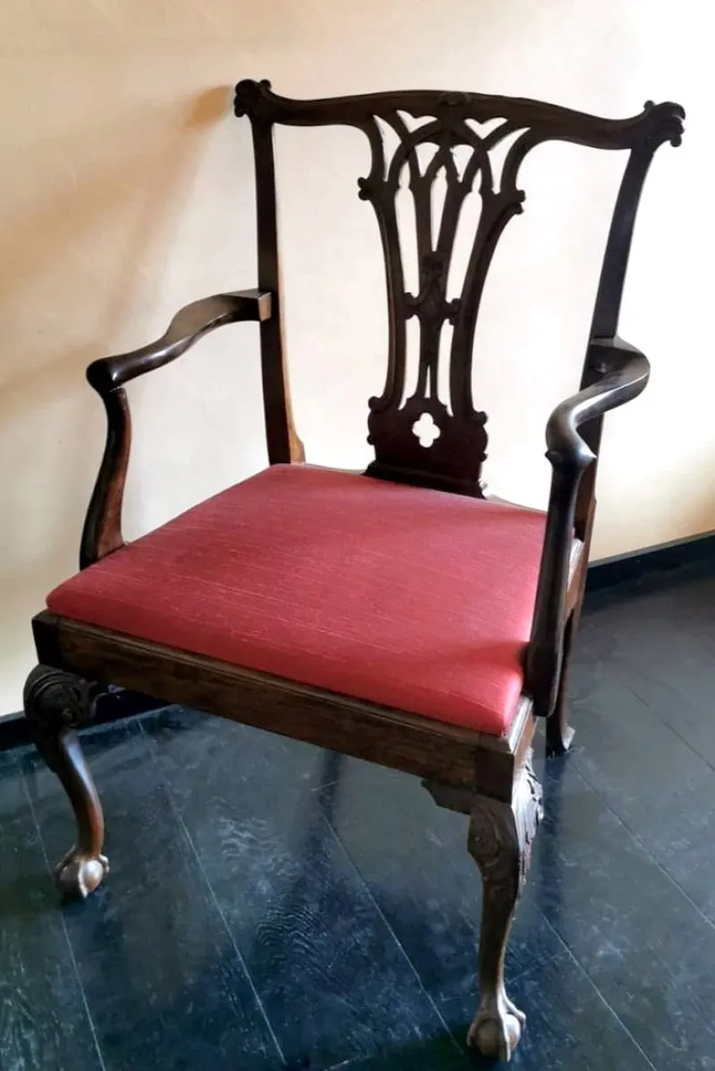 Pamono Antique English Chippendale Style Chair