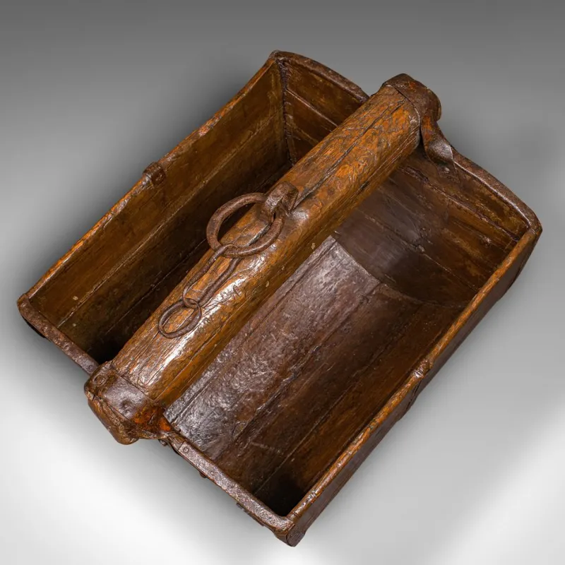 Pamono Antique English Country Garden Well Bucket, 1800> Planters And Jardiniere